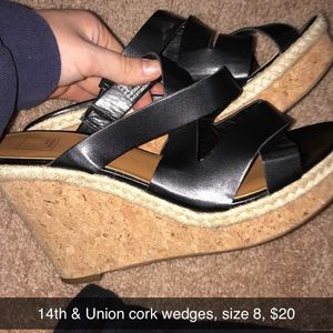 Cork wedges